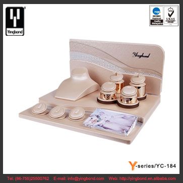 Champagne Color Wooden PU Jewelry Display Set Beautiful Design for Necklace Earring Ring